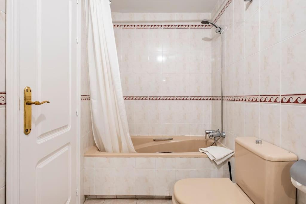 Appartement Centro Ferrandiz Parking Gratis à Málaga Extérieur photo